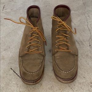 Women’s red wing boots